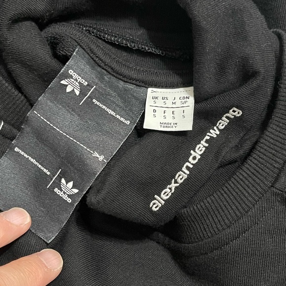 Like New Men’s Small/Women’s Medium Adidas X Alexander Wang Bodysweater In Black - Picture 10 of 15